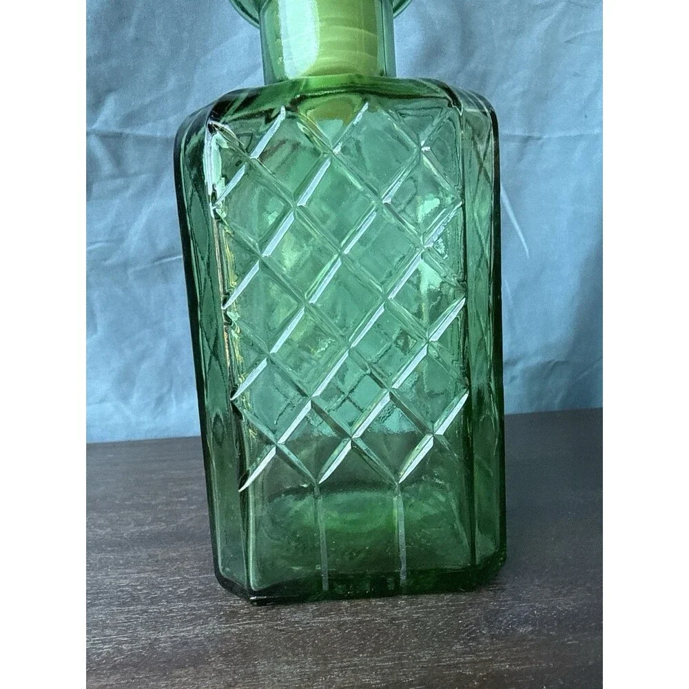 VTG Empoli Green Glass Decanter W/Stopper Diamond Pattern